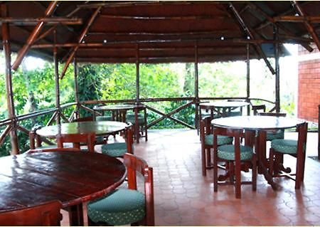 Coffee Acres Plantation Resort カルペッタ エクステリア 写真